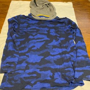 Boys Camo long sleeve shirt. Size 7/8